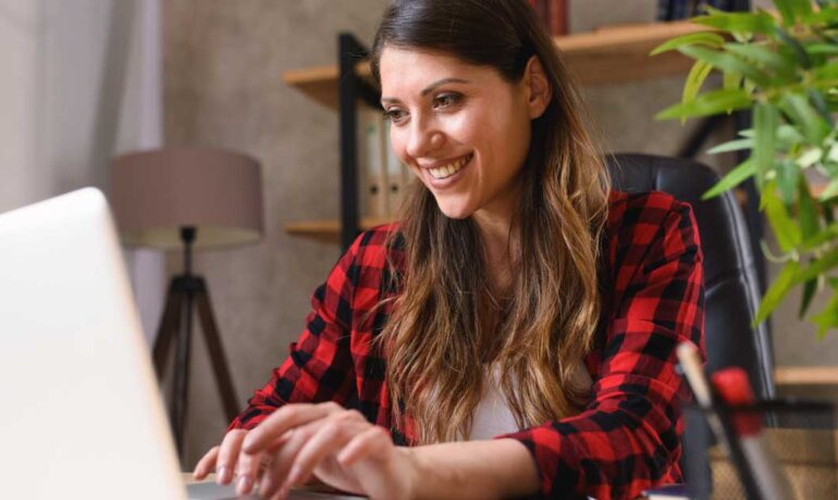 como es trabajar con empresa de eeuu de manera remota